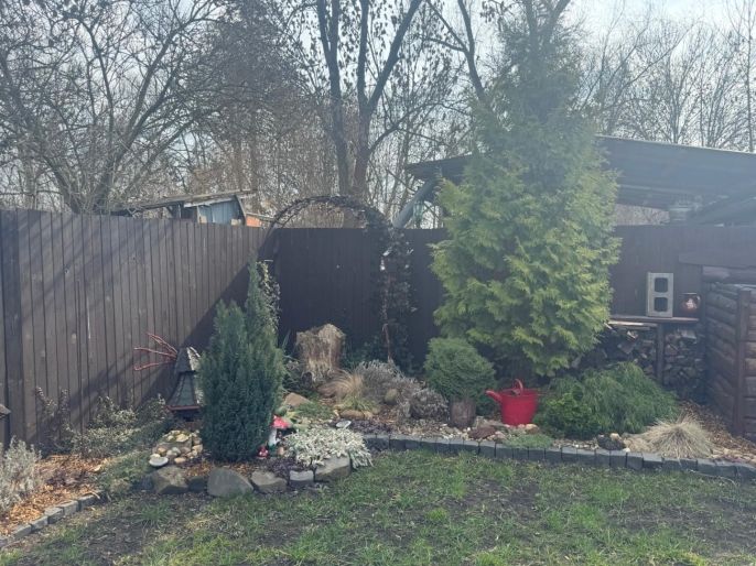 Prodej, Zahrada, Hostomice