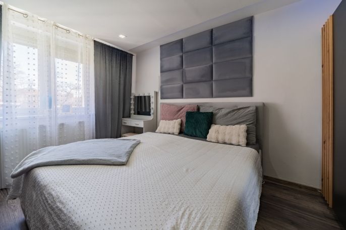 Prodej, Byt 2+1, Ostrov