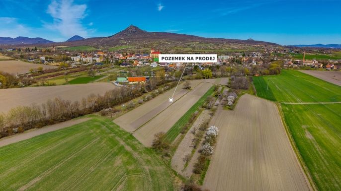 Prodej, Ovocný sad, Třebenice