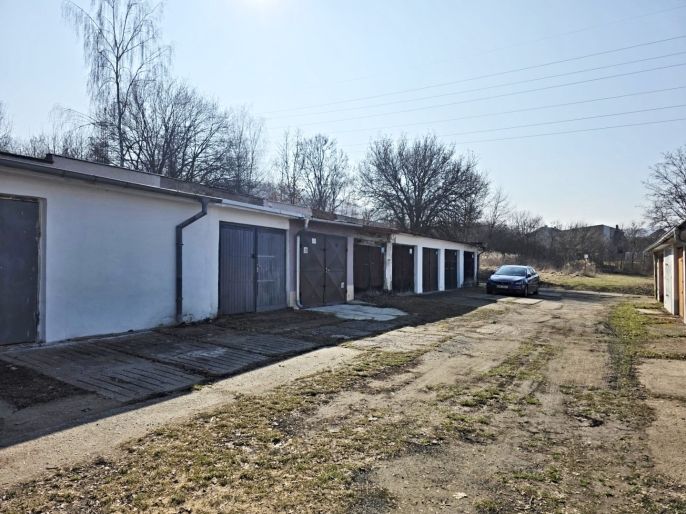 Prodej, Garáž, Trmice