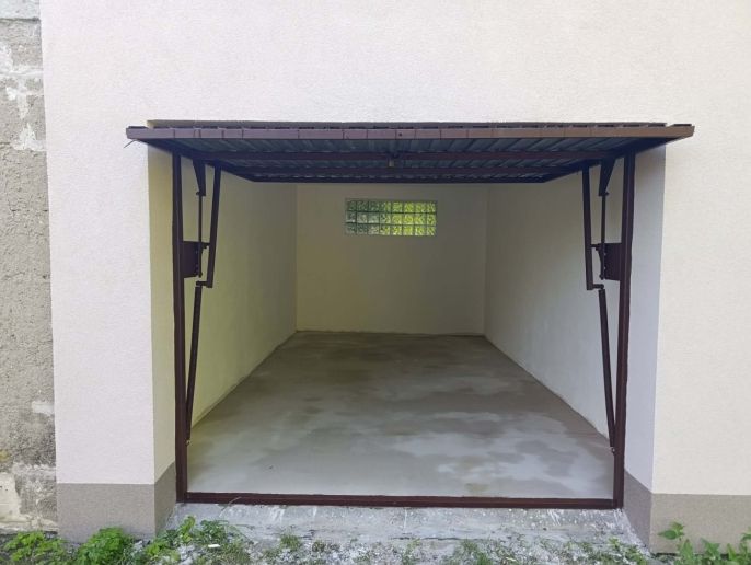 Prodej, Rodinný dům, Hluboké