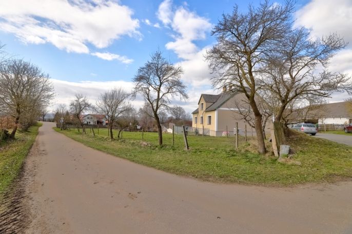 Prodej, Zemědělská usedlost, Dražíč