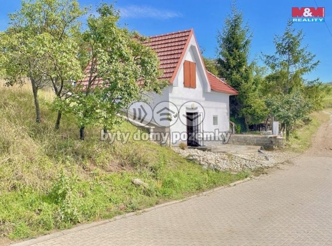 Prodej, Vinný sklep, Perná