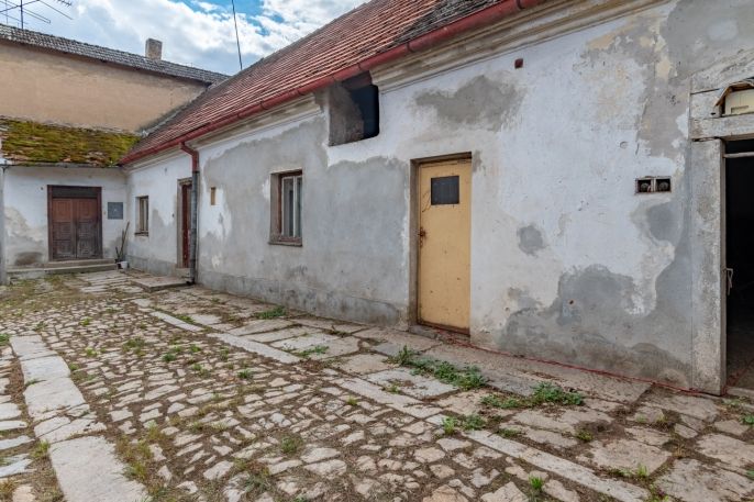 Prodej, Zemědělská usedlost, Štěkeň