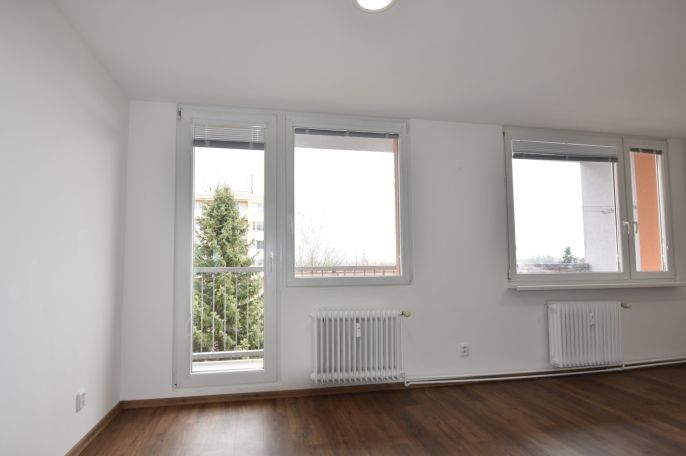 Pronájem, Byt 2+kk, Bělá pod Bezdězem