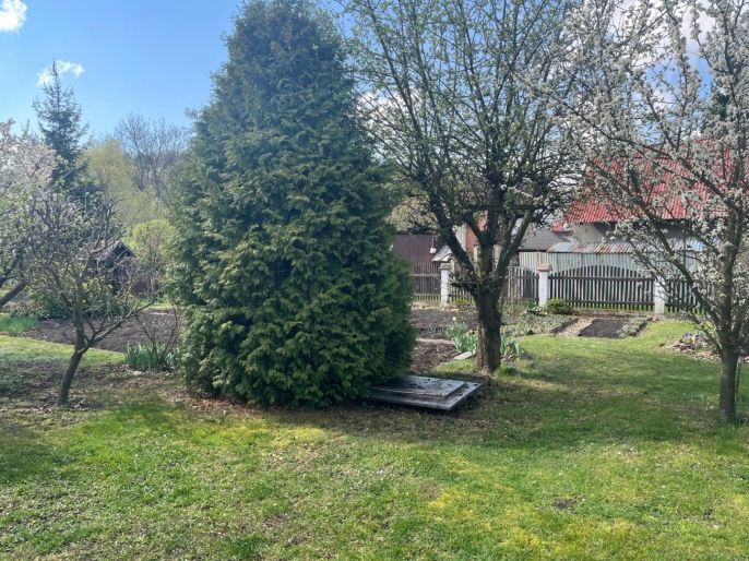 Prodej, Zahrada, Měrunice