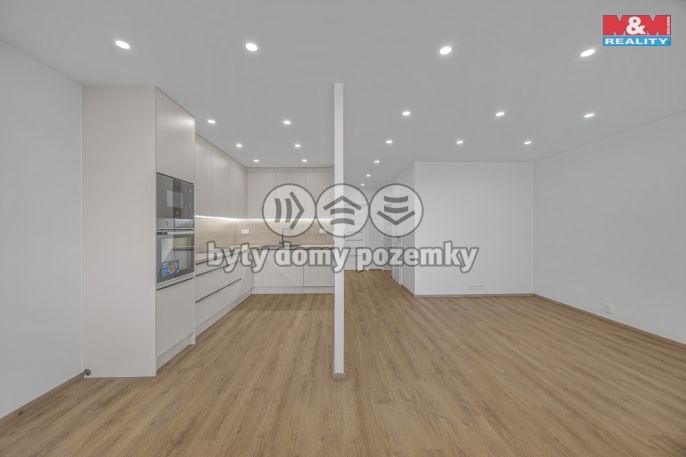 Prodej, Byt 4+kk, Nymburk