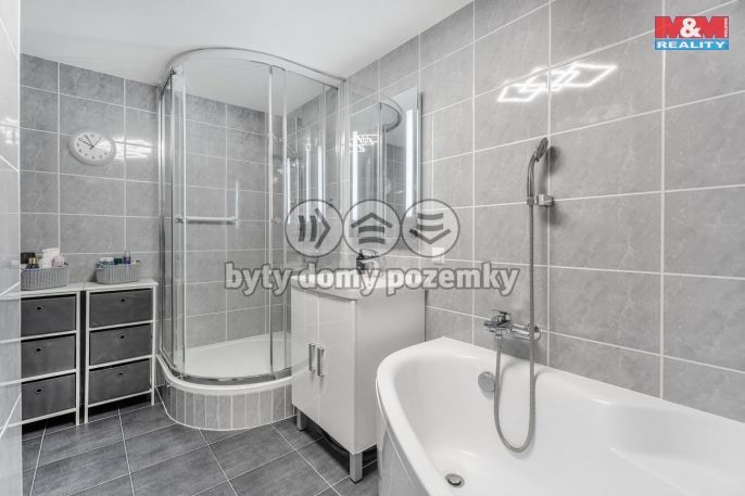 Prodej, Byt 3+1, Nový Bor