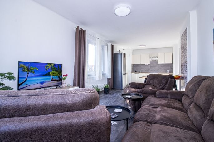 Prodej, Byt 3+kk, Bečváry