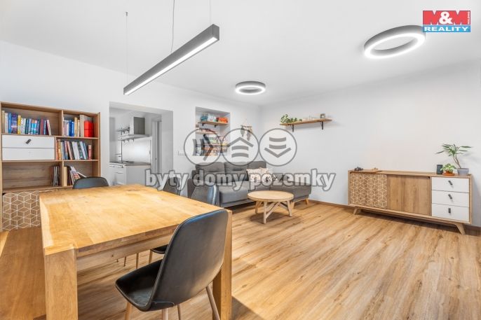 Prodej, Byt 4+1, Děčín