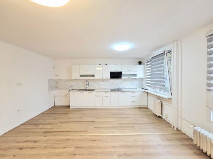 Prodej, Byt 3+1, Praha