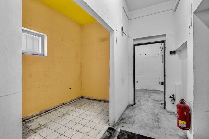 Pronájem, Obchod a služby, Jesenice