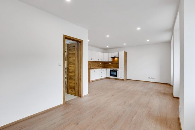 Prodej, Byt 3+kk, Lochovice