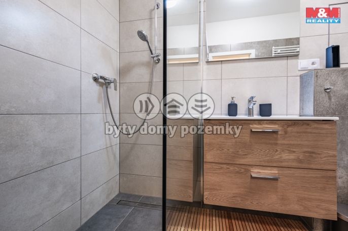 Prodej, Byt 2+kk, Lipno nad Vltavou