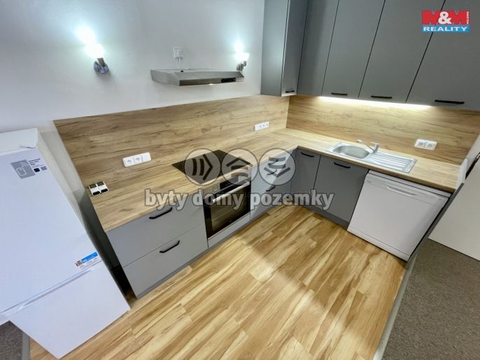 Pronájem, Byt 2+kk, Uhlířské Janovice