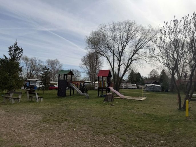 Prodej, Ostatní, Chbany