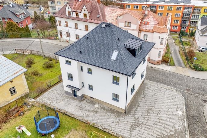 Pronájem, Byt 3+kk, Luby
