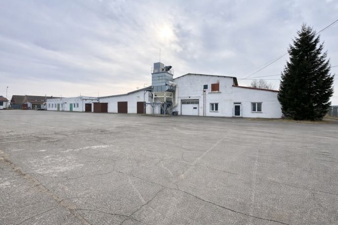 Pronájem, Sklad, Spytihněv