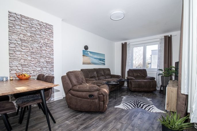 Prodej, Byt 3+kk, Bečváry