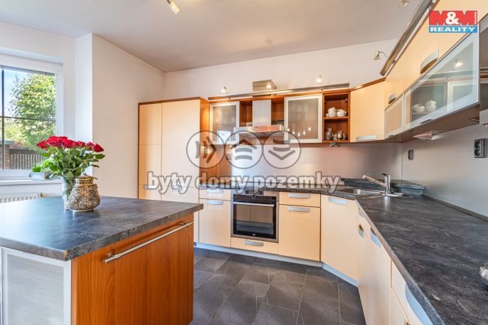 Prodej, Rodinný dům, Veltrusy