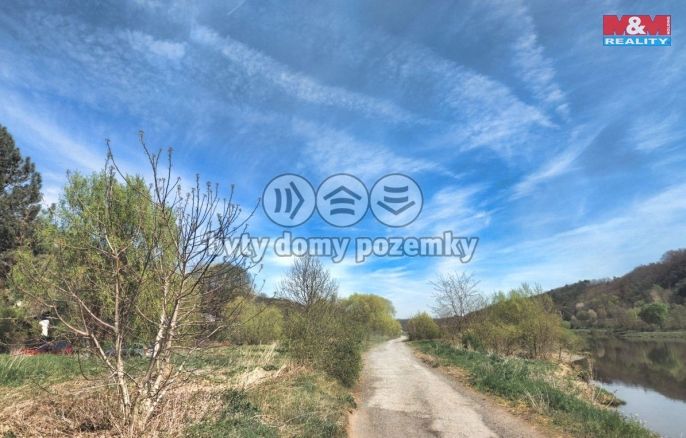 Prodej, Louka, Husinec