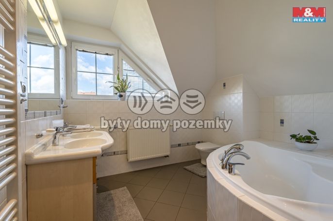 Prodej, Rodinný dům, Veltrusy