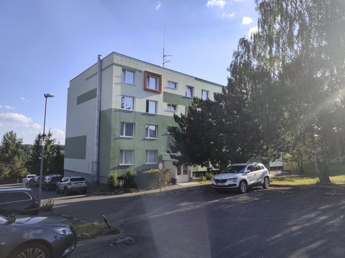 Pronájem, Byt 2+kk, Lány