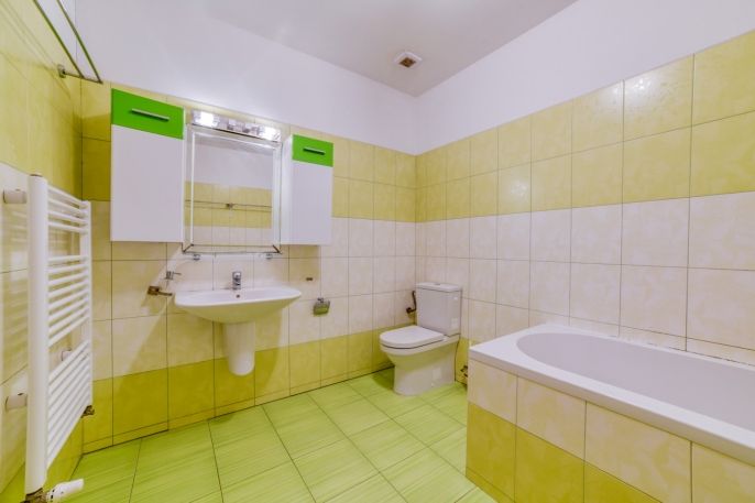 Prodej, Obchod a služby, Žlutice