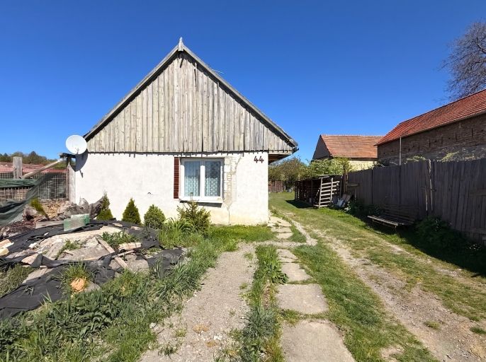 Prodej, Rodinný dům, Činěves