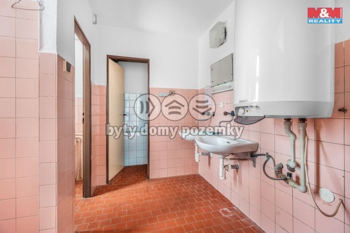 Prodej, Obchod a služby, Studenec