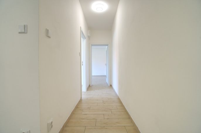 Prodej, Nájemní dům, Ostrava