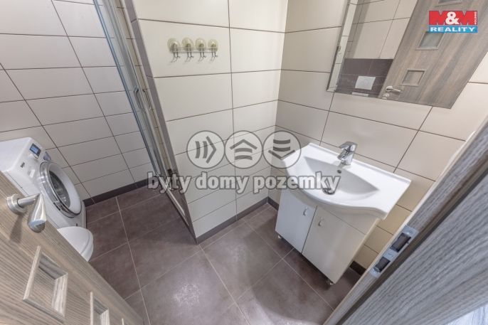 Prodej, Byt 3+1, Dobkovice