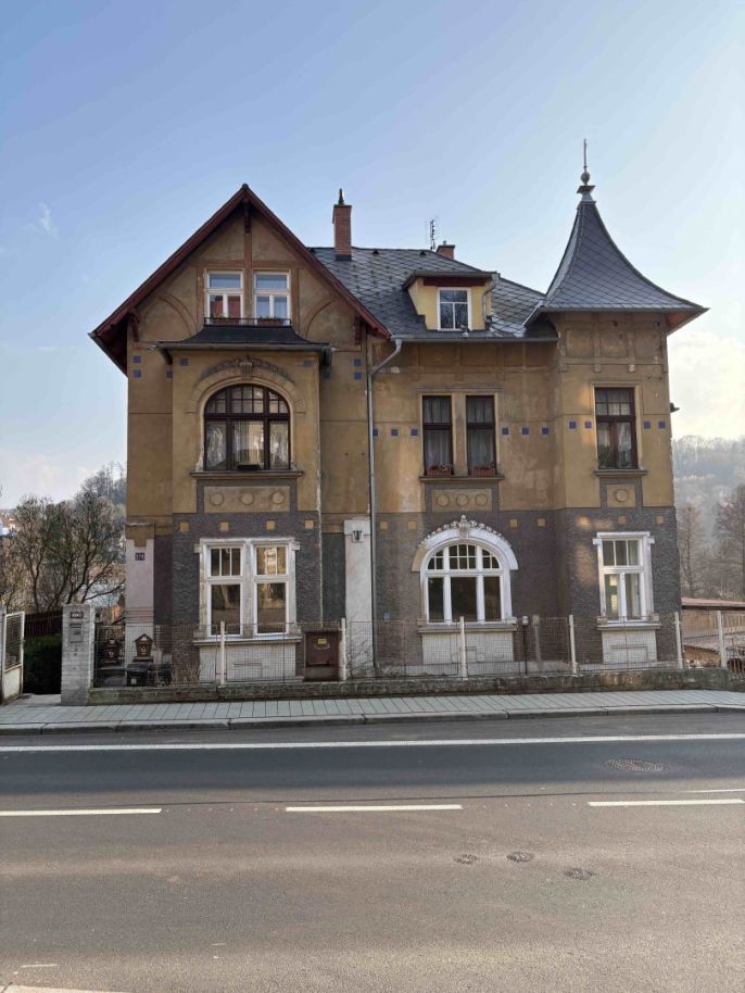 Pronájem, Byt 1+1, Benešov nad Ploučnicí