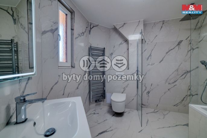 Prodej, Byt 4+1, Cheb