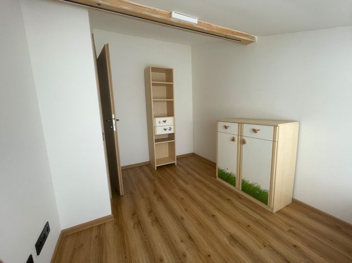 Pronájem, Byt 3+kk, Nupaky
