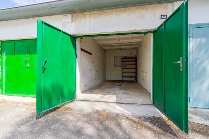 Prodej, Garáž, Třeboň