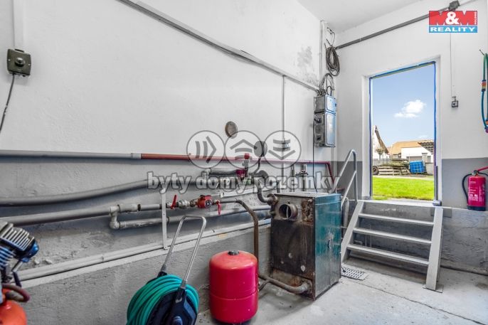 Pronájem, Obchodní objekt, Mělník