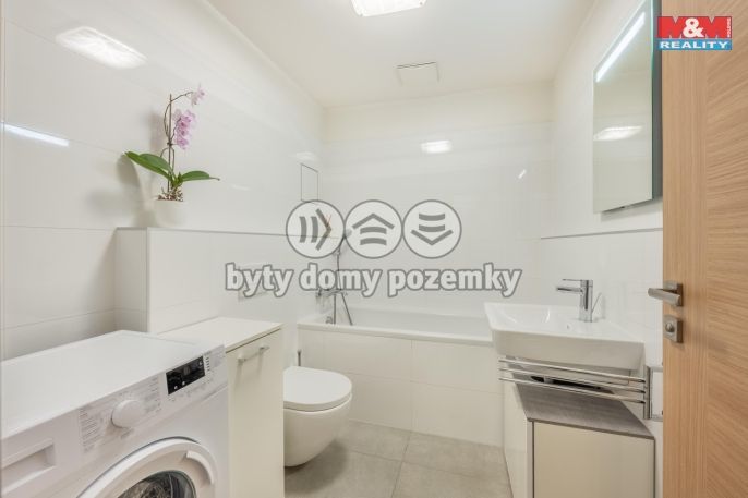 Prodej, Byt 1+kk, Praha