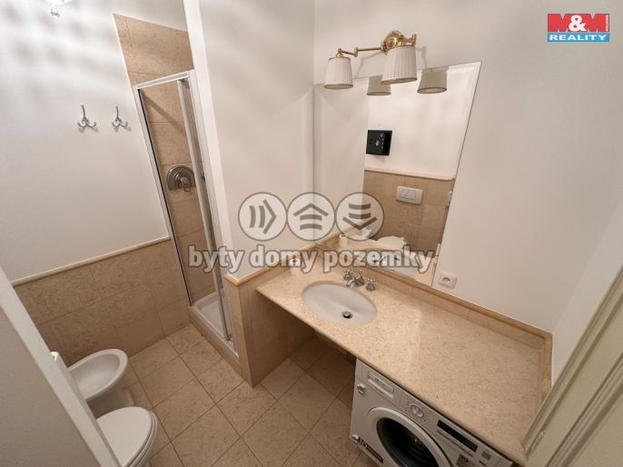 Pronájem, Byt 1+kk, Praha