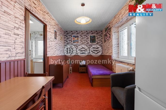 Pronájem, Byt 3+1, Jesenice