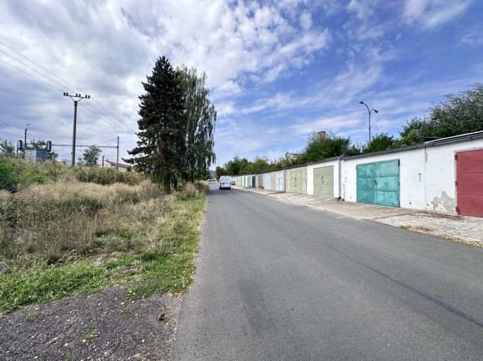 Prodej, Garáž, Klášterec nad Ohří