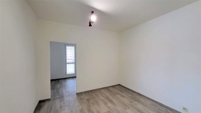 Pronájem, Byt 2+1, Most