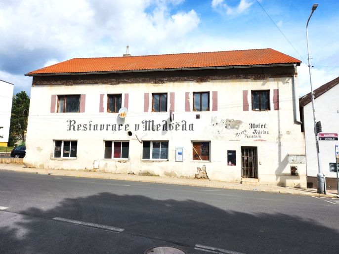 Prodej, Nájemní dům, Postoloprty