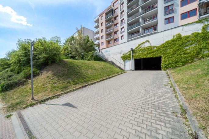 Pronájem, Byt 1+kk, Plzeň