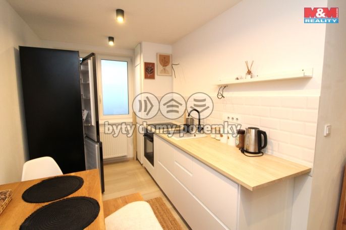 Pronájem, Byt 2+1, Měšice