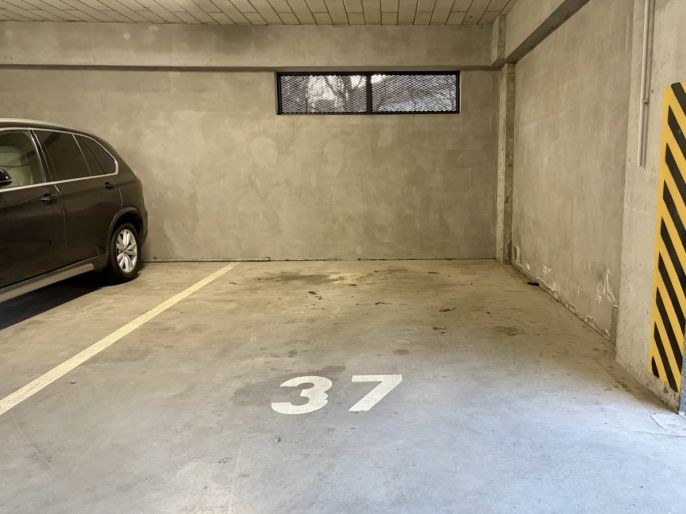 Prodej, Garážové stání, Pardubice