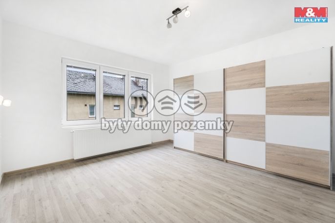 Pronájem, Byt 3+1, Janská