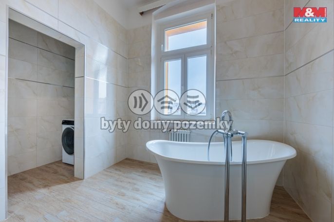 Prodej, Byt 2+kk, Karlovy Vary