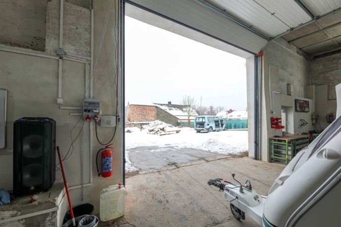 Prodej, Garáž, Křelovice