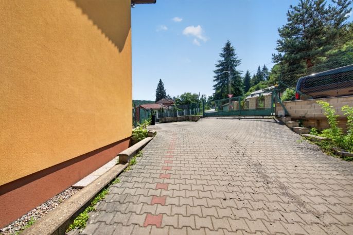 Prodej, Byt 2+kk, Měchenice